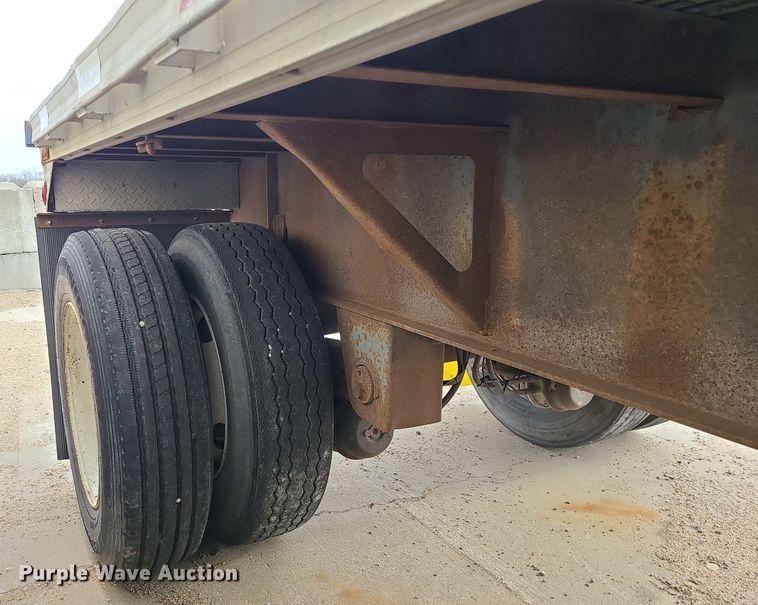 image for item LH9850 1998 Fontaine LFTW-6-8048WSAK  flatbed trailer