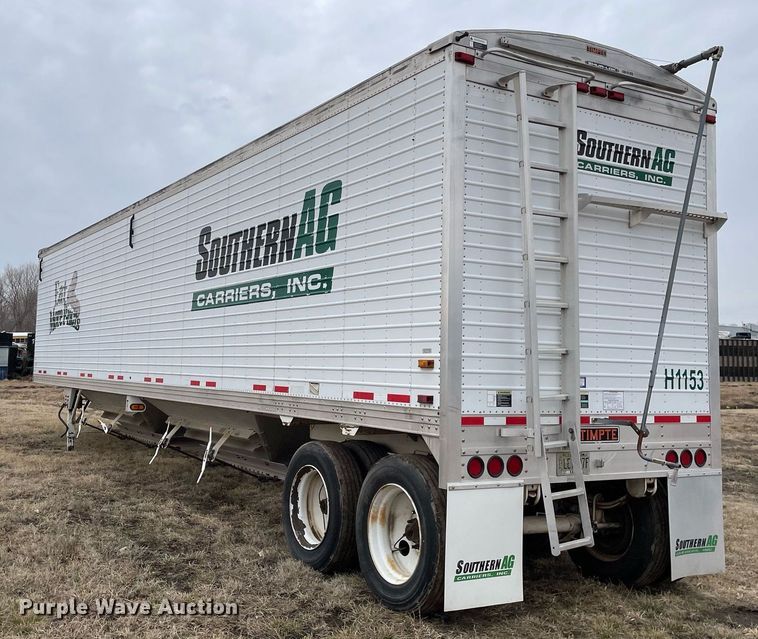 image for item MB9009 2011 Timpte Super Hopper  grain trailer