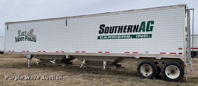 image for item MB9009 2011 Timpte Super Hopper  grain trailer