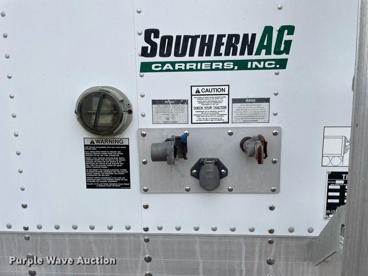 image for item MB9009 2011 Timpte Super Hopper  grain trailer