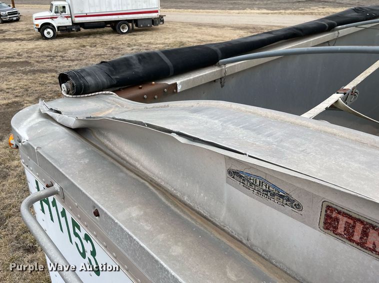 image for item MB9009 2011 Timpte Super Hopper  grain trailer
