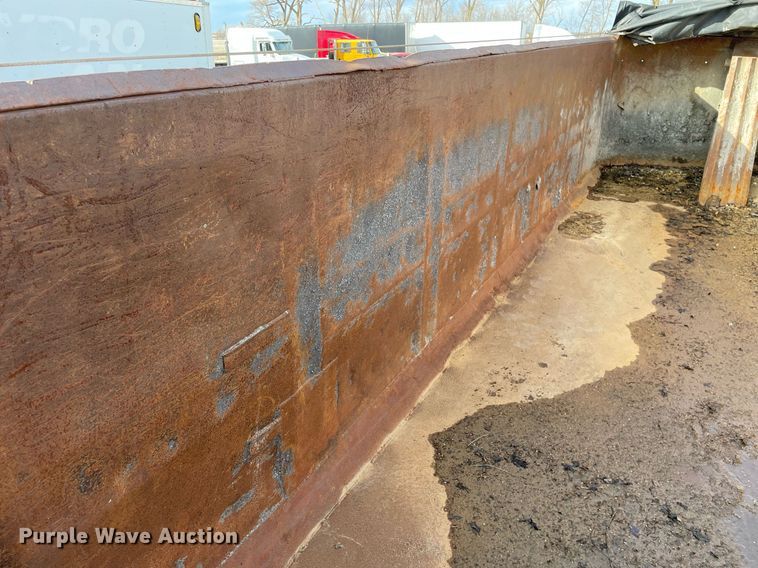 image for item MB9020 1987 Hilbilt  end dump trailer