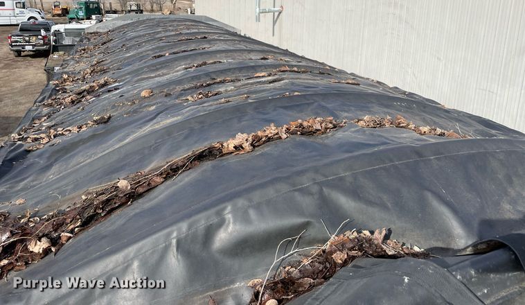 image for item MB9020 1987 Hilbilt  end dump trailer