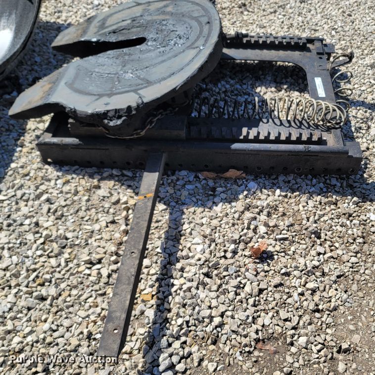 image for item MB9865 Fifth wheel hitch assembly