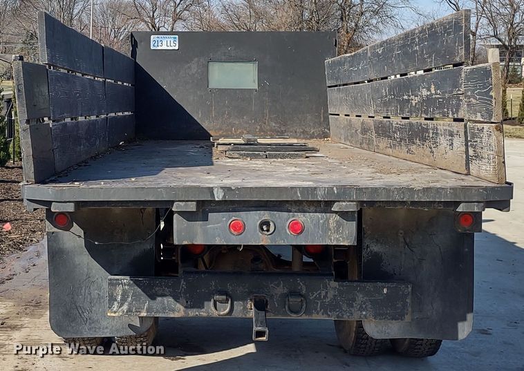 image for item MD9444 1998 Ford F700  dump flatbed truck