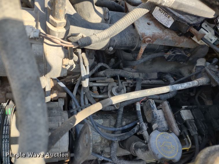 image for item MD9444 1998 Ford F700  dump flatbed truck