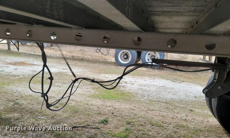 image for item ME9054 2001 Great Dane 7411-TPSA  dry van trailer