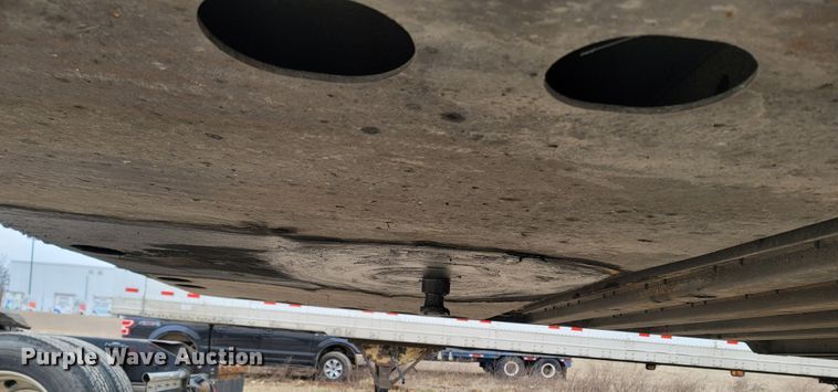 image for item ME9054 2001 Great Dane 7411-TPSA  dry van trailer