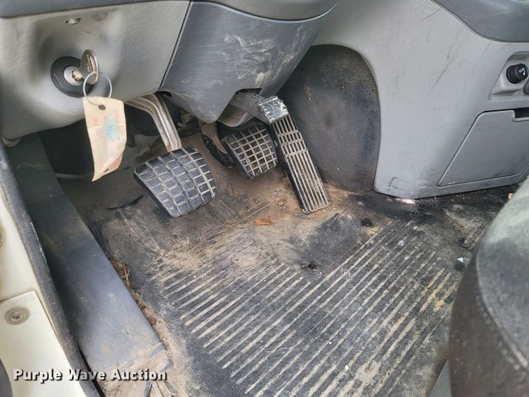 image for item ME9058 2010 Freightliner Century Class S/T  semi truck