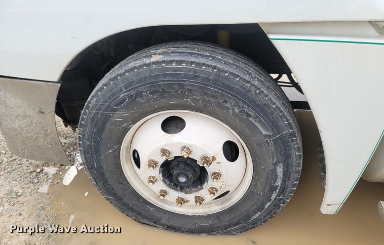 image for item ME9058 2010 Freightliner Century Class S/T  semi truck