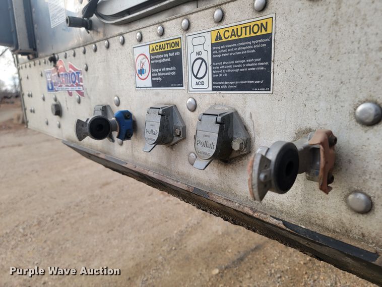 image for item ME9600 2011 Wilson DWBT-650B  live bottom trailer