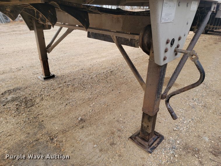 image for item ME9600 2011 Wilson DWBT-650B  live bottom trailer