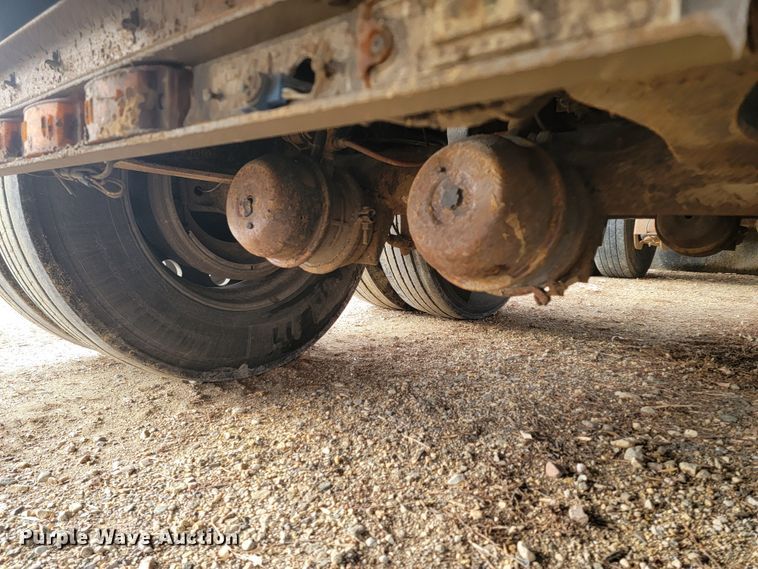 image for item ME9600 2011 Wilson DWBT-650B  live bottom trailer