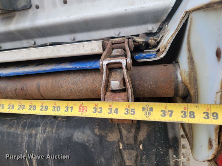 image for item ME9600 2011 Wilson DWBT-650B  live bottom trailer