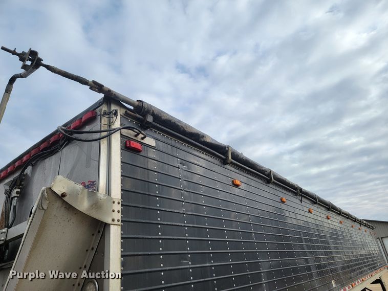 image for item ME9600 2011 Wilson DWBT-650B  live bottom trailer