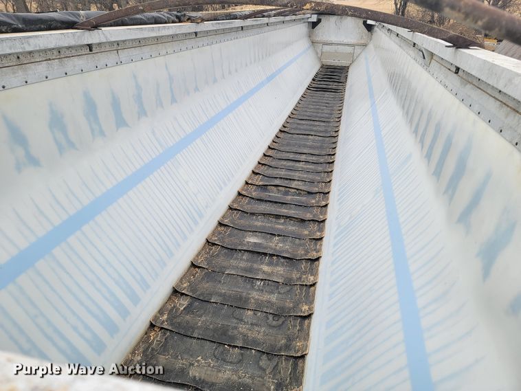 image for item ME9600 2011 Wilson DWBT-650B  live bottom trailer