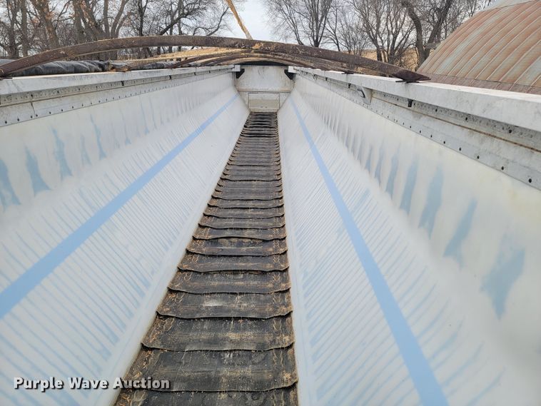 image for item ME9600 2011 Wilson DWBT-650B  live bottom trailer