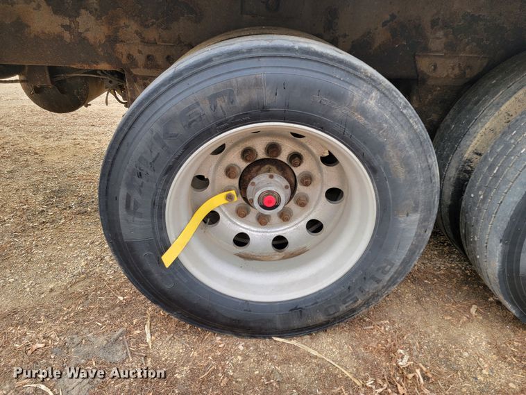 image for item ME9600 2011 Wilson DWBT-650B  live bottom trailer