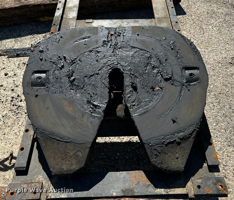 image for item MF9857 Fifth wheel plate