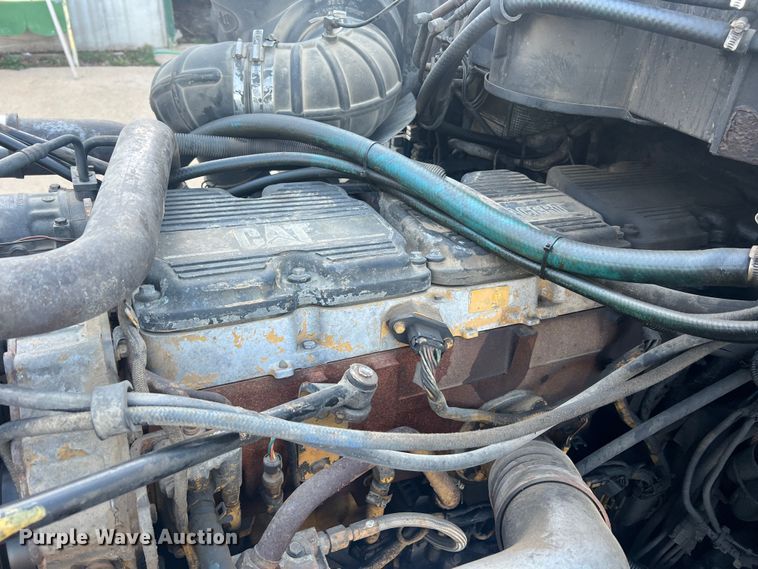 image for item MM9199 2005 Peterbilt 387  semi truck