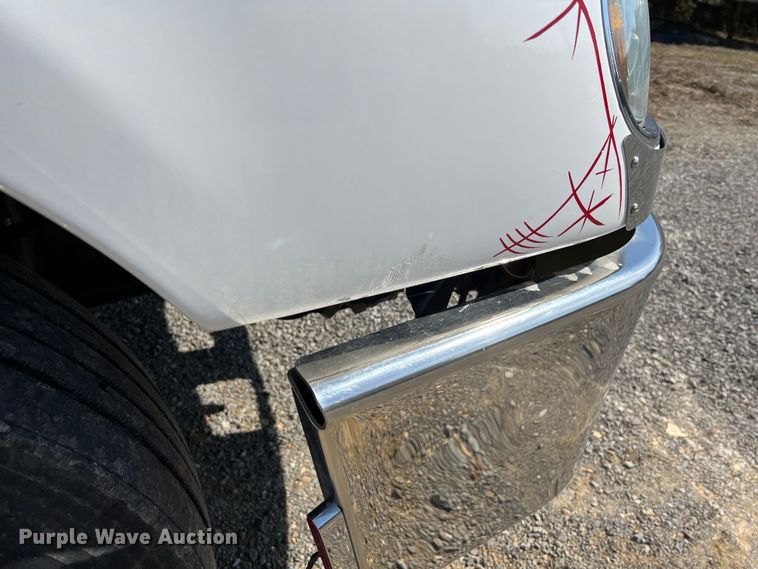 image for item MM9227 2001 Freightliner Columbia  semi truck