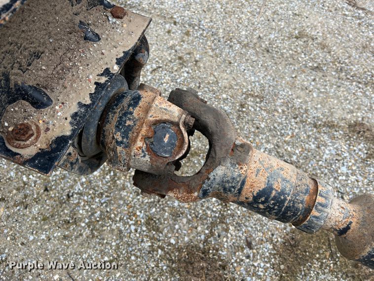 image for item MM9235 1999 Freightliner FL70  truck cab and chassis