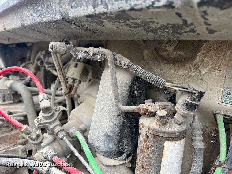 image for item MM9235 1999 Freightliner FL70  truck cab and chassis