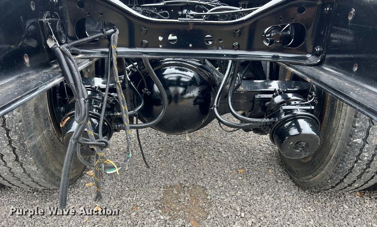 image for item MM9258 2013 International WorkStar  truck cab and chassis