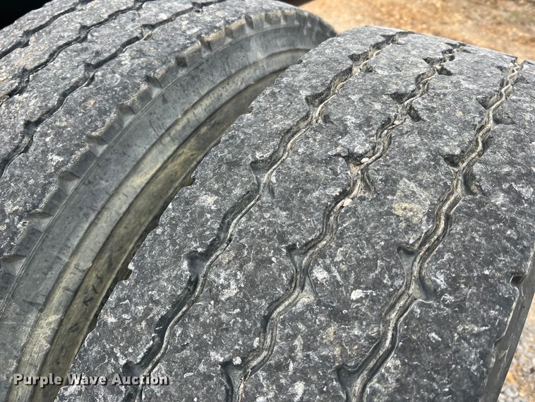 image for item MM9258 2013 International WorkStar  truck cab and chassis