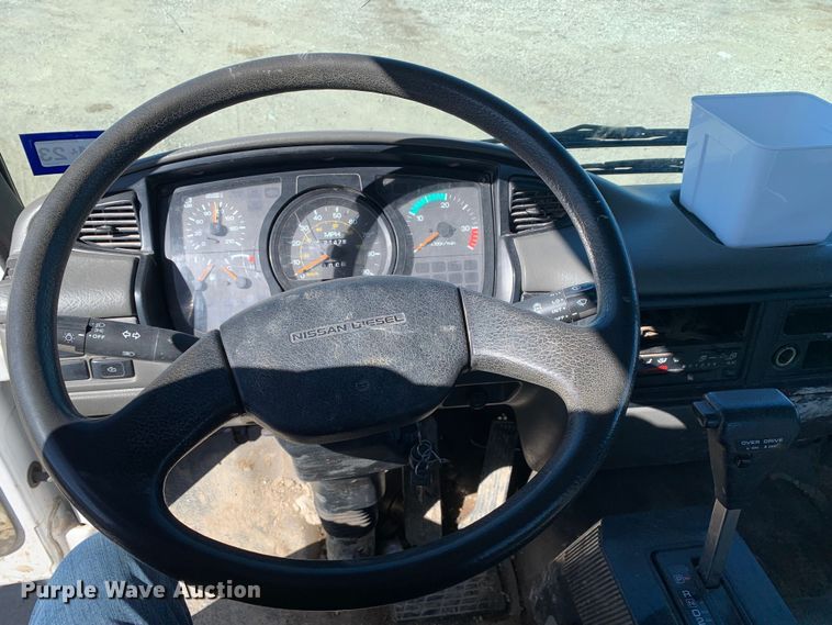 image for item MM9747 2005 UD Nissan UD1800CS  truck cab and chassis