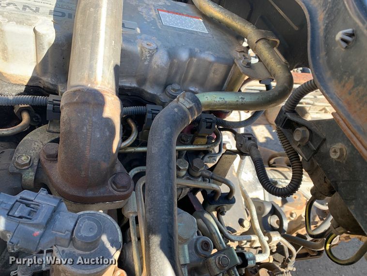 image for item MM9747 2005 UD Nissan UD1800CS  truck cab and chassis