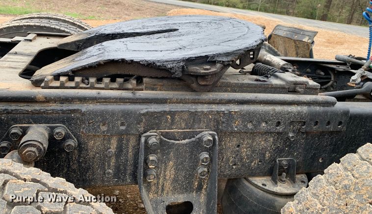 image for item MM9777 1982 Mack RWS754LST  semi truck