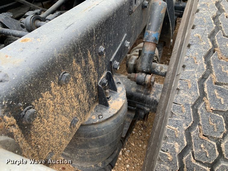 image for item MM9777 1982 Mack RWS754LST  semi truck