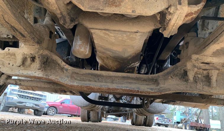 image for item MM9777 1982 Mack RWS754LST  semi truck