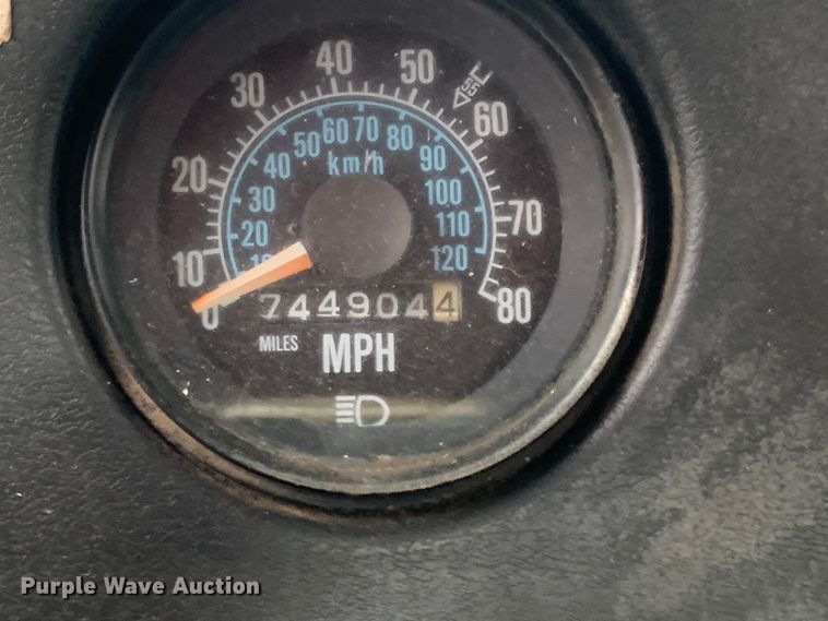 image for item MM9777 1982 Mack RWS754LST  semi truck