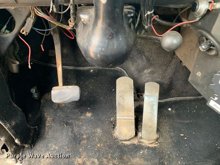 image for item MM9777 1982 Mack RWS754LST  semi truck