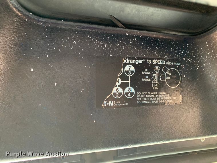 image for item MM9777 1982 Mack RWS754LST  semi truck