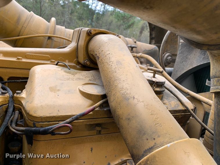 image for item MM9777 1982 Mack RWS754LST  semi truck