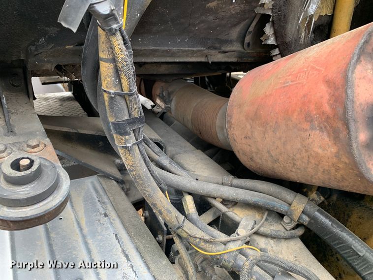 image for item MM9777 1982 Mack RWS754LST  semi truck