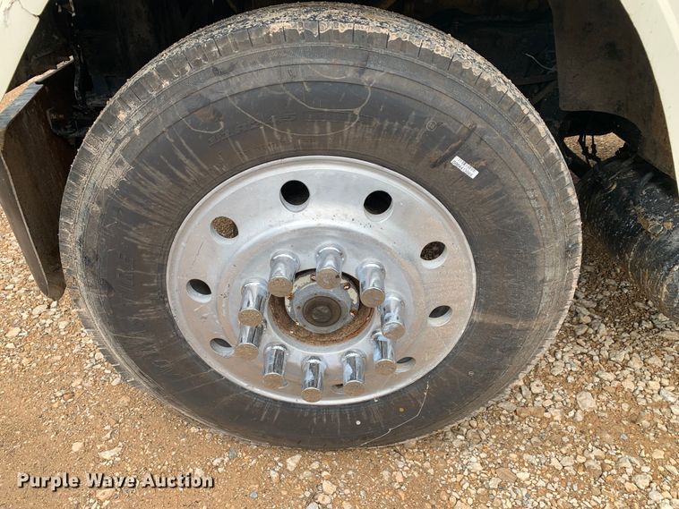 image for item MM9777 1982 Mack RWS754LST  semi truck