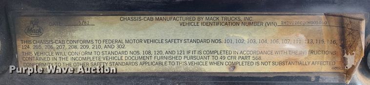 image for item MM9777 1982 Mack RWS754LST  semi truck