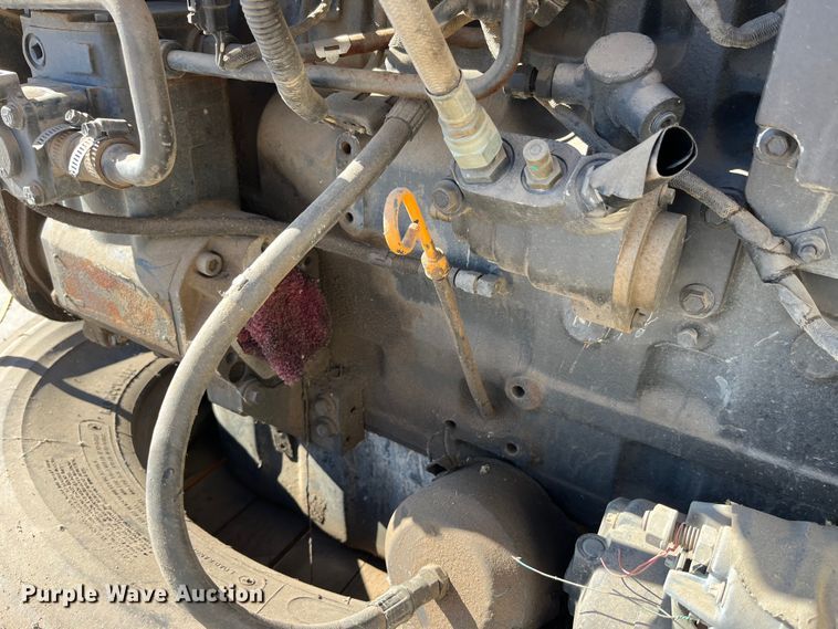 image for item MW9479 1999 Cummins C8.3-250G engine