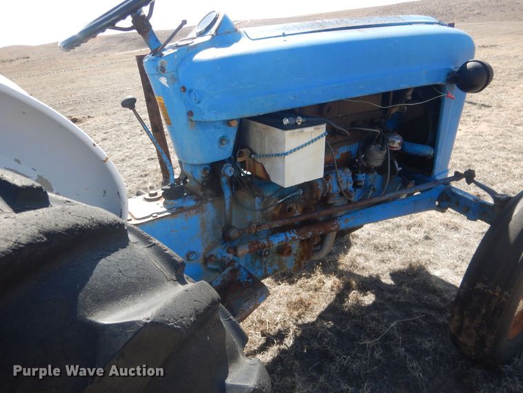 image for item DJ7010 Ford  tractor