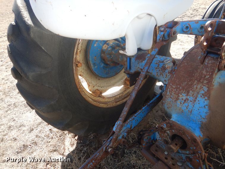 image for item DJ7010 Ford  tractor