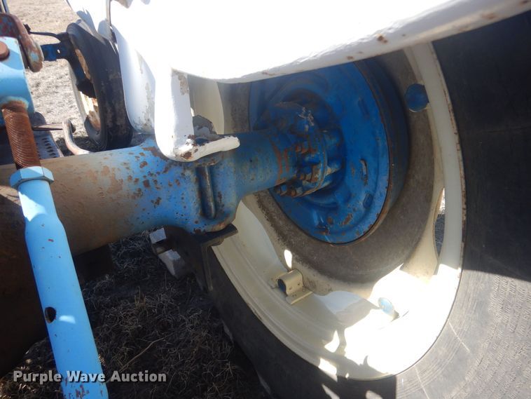 image for item DJ7010 Ford  tractor