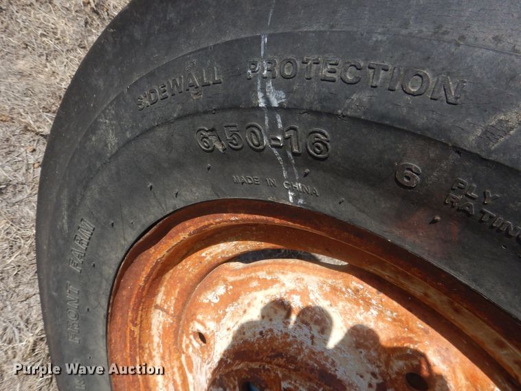 image for item DJ7010 Ford  tractor