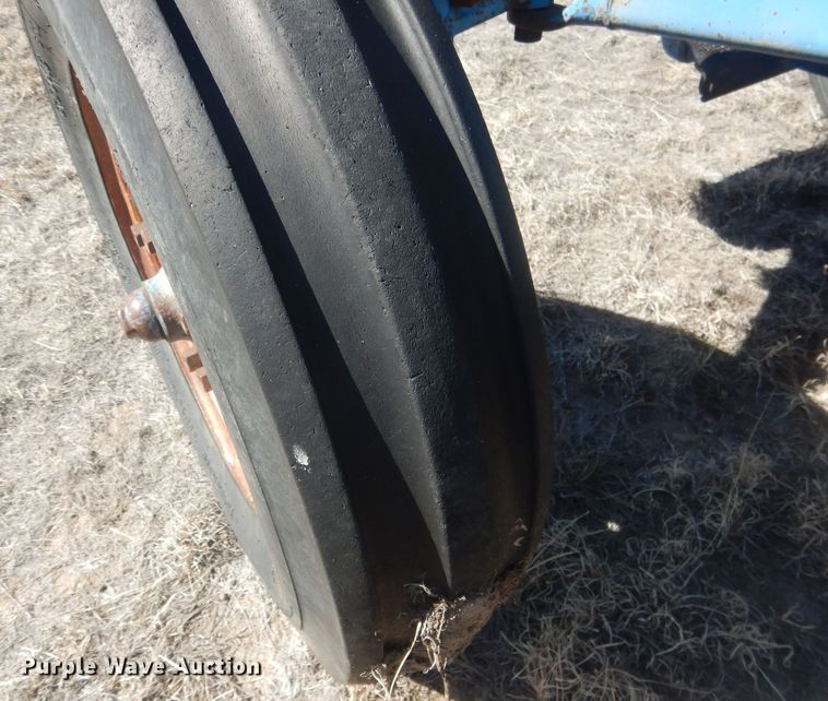 image for item DJ7010 Ford  tractor