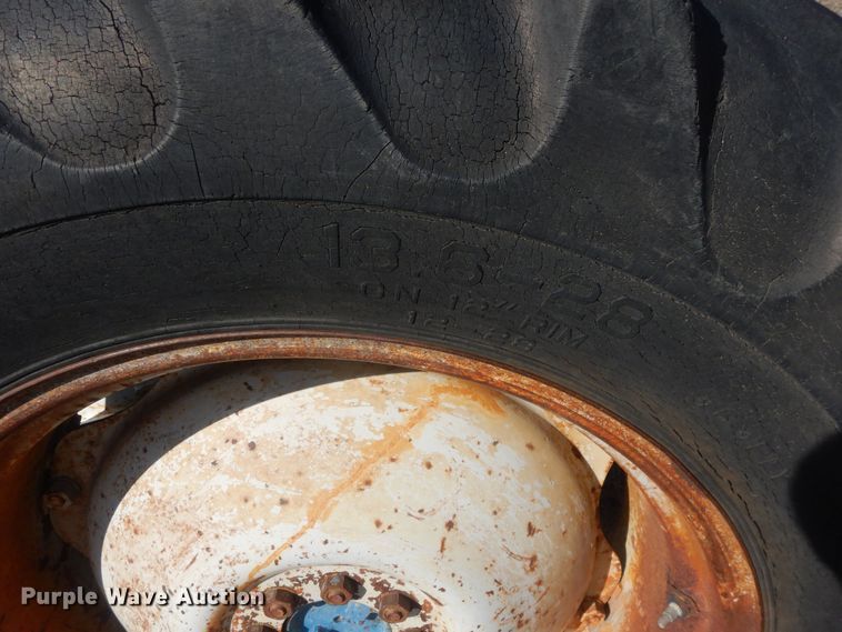 image for item DJ7010 Ford  tractor