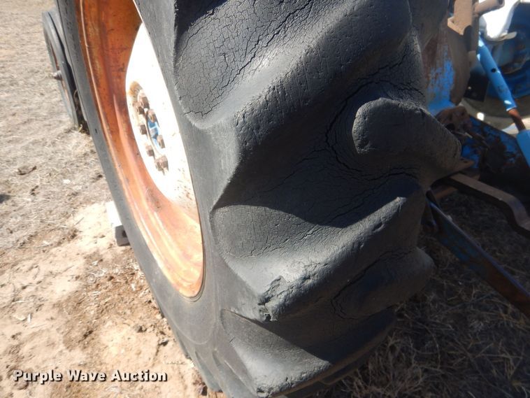 image for item DJ7010 Ford  tractor