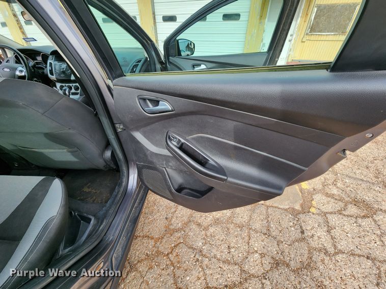 image for item DK6498 2014 Ford Focus SE